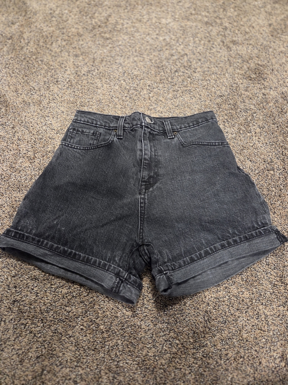 Ladies Sz 26 BDG Mom High-Risw Washed Black Denim Shorts